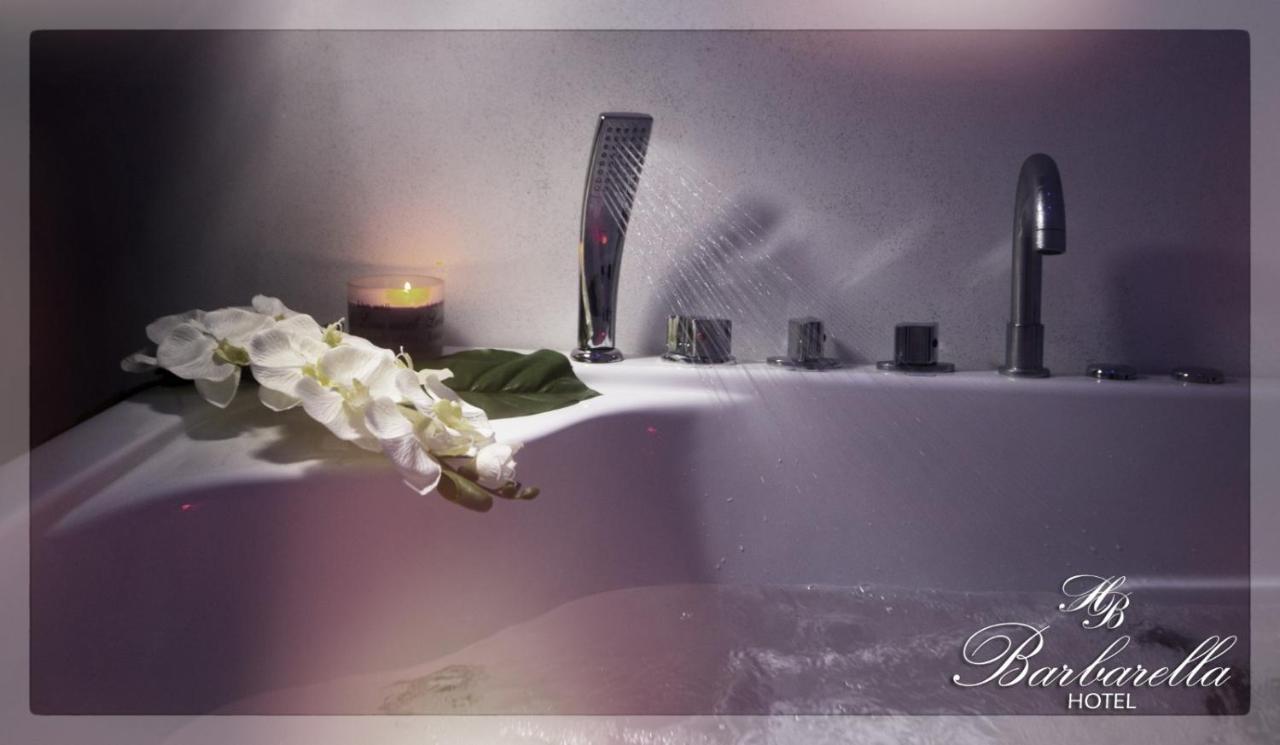Barbarella Spa Nápoly Kültér fotó